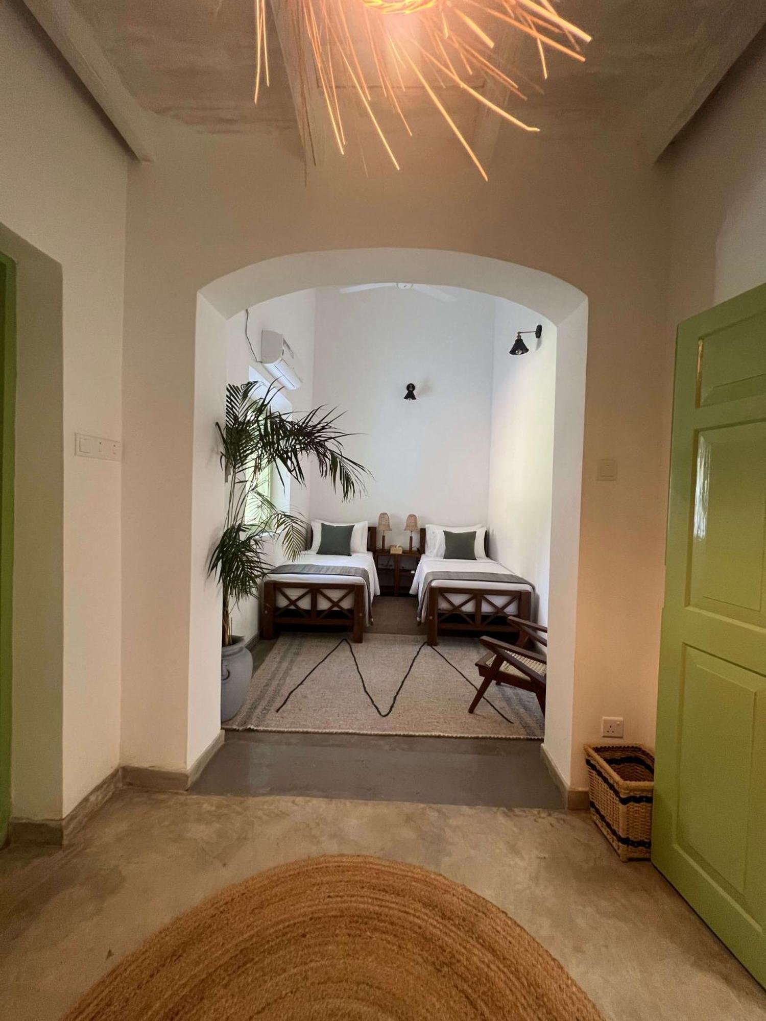 Zen House Hotel Ahangama Phòng bức ảnh
